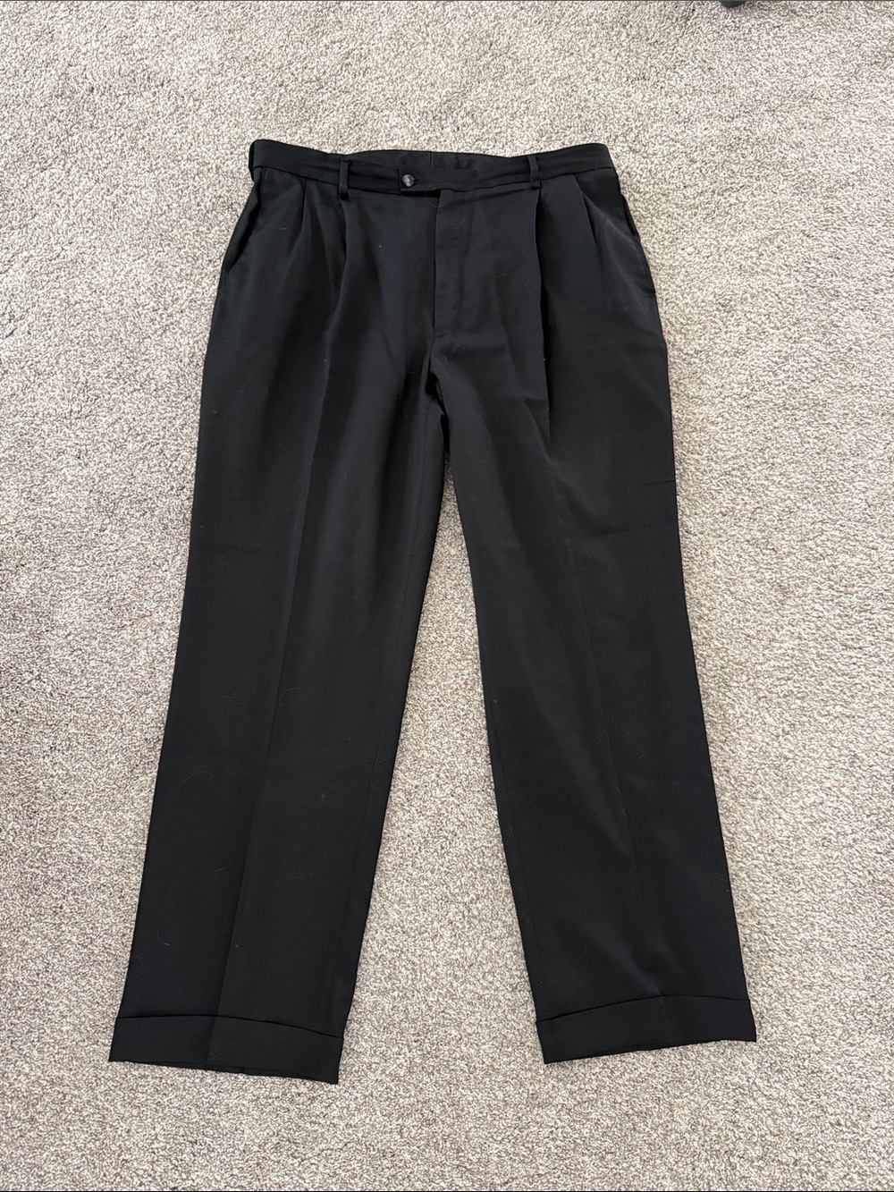 Croft & Barrow Men’s Black Pleated Dress Pants 38x32